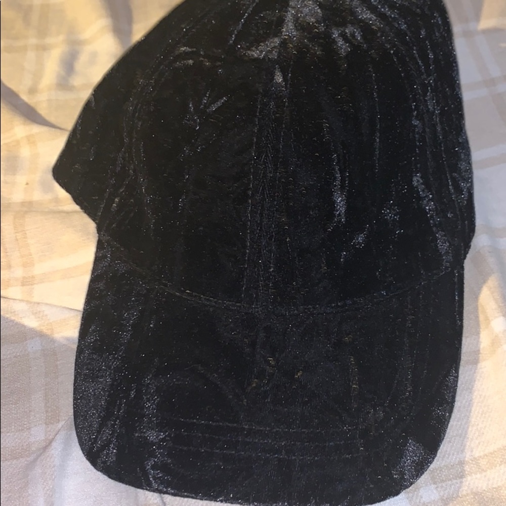 Black trendy hat